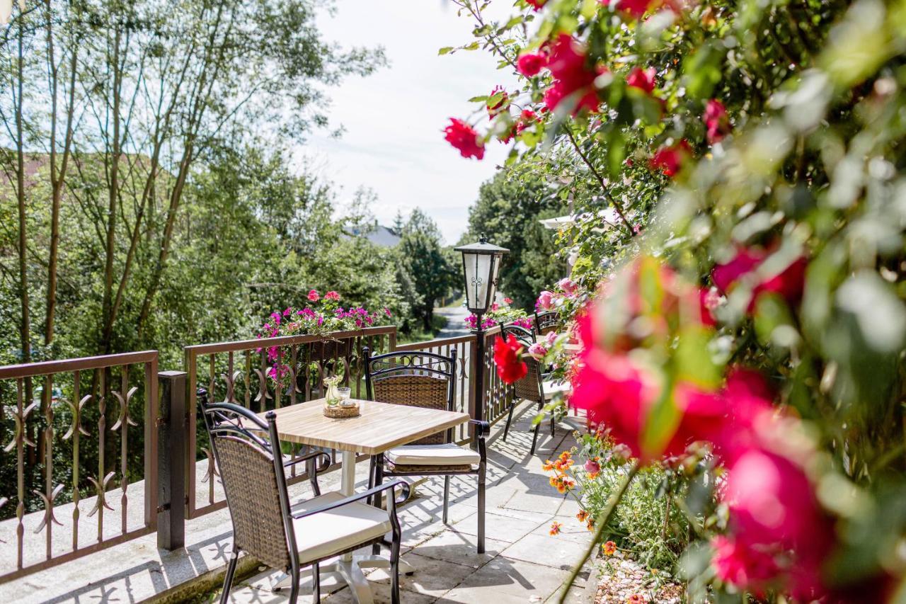 Hotel Restaurant Zwergschloesschen Γκέρα Εξωτερικό φωτογραφία