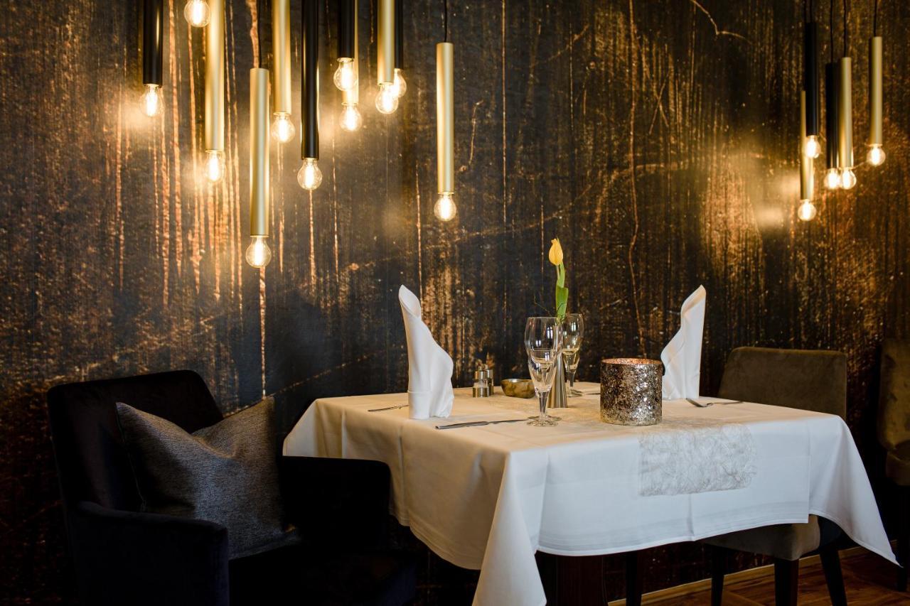 Hotel Restaurant Zwergschloesschen Γκέρα Εξωτερικό φωτογραφία