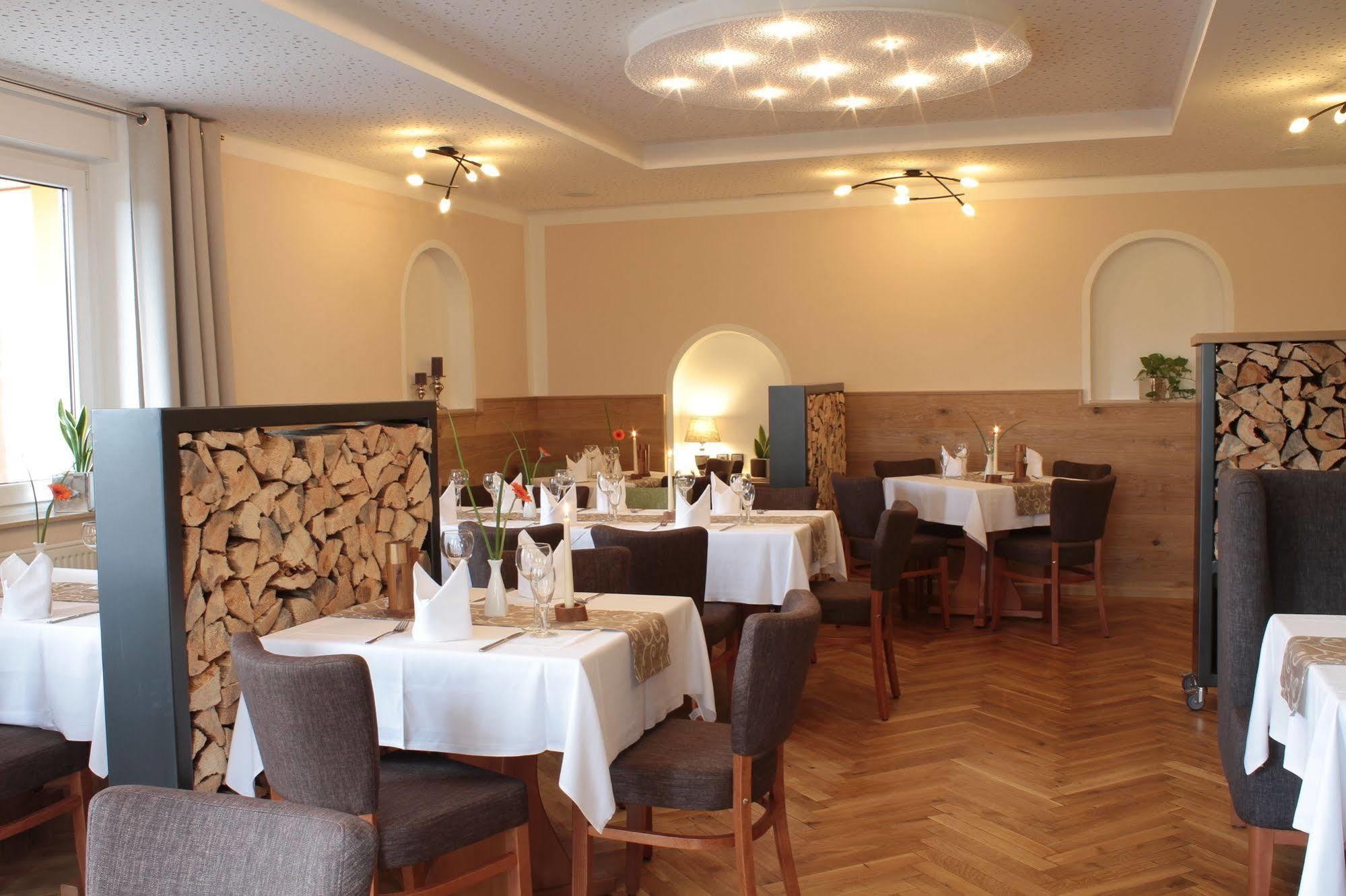 Hotel Restaurant Zwergschloesschen Γκέρα Εξωτερικό φωτογραφία